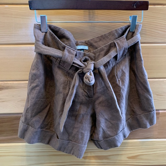 Linen Shorts - Picture 1 of 4